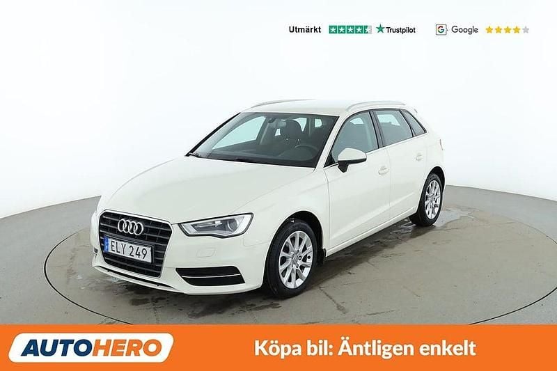 Vit Begagnad 2014 Audi A3 Sportback Attraction Halvkombi | 117 000 kr (Marknadspris) - Bild 1/4