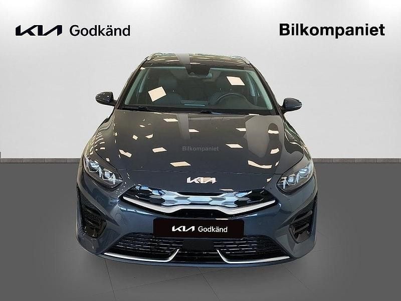 Begagnad Kia Ceed Sportswagon Advance 142 HK (104 kW) 2022 Grå Kombi