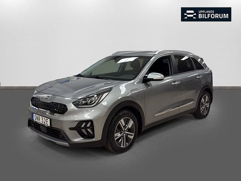 Grå Begagnad 2020 Kia Niro Advance SUV | 199 000 kr (Marknadspris) - Bild 1/4
