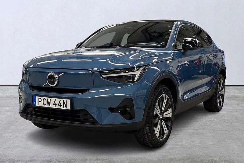 Blå Begagnad 2022 Volvo C40 Plus SUV | 359 900 kr (Marknadspris) - Bild 1/4