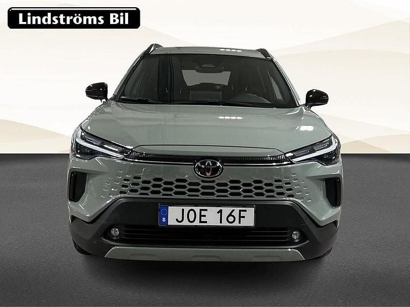 Begagnad Toyota Corolla Cross Style 141 HK (103 kW) 2025 Grön SUV