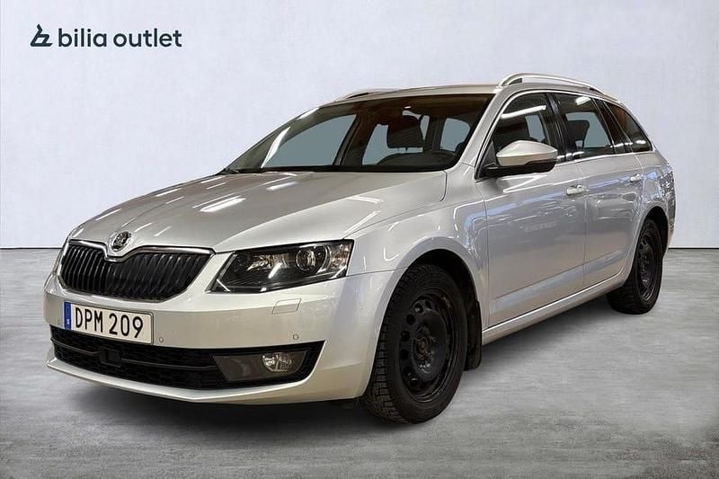 Silver Begagnad 2015 Skoda Octavia Kombi | 79 900 kr (Superpris) - Bild 1/4