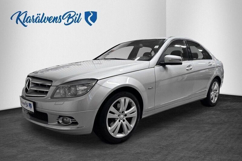 Silver Begagnad 2010 Mercedes C220 Avantgarde Sedan | 94 900 kr (Marknadspris) - Bild 1/4