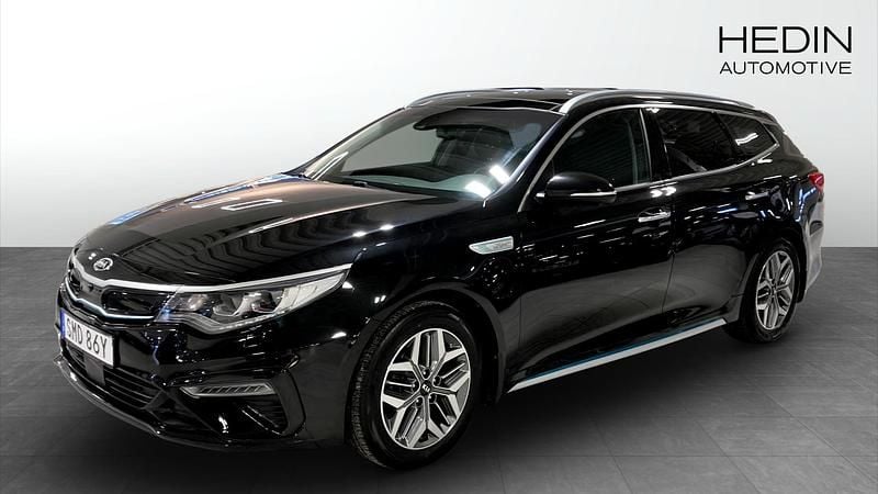 Begagnad Kia Optima Advance 204 HK (150 kW) 2020 Svart Kombi