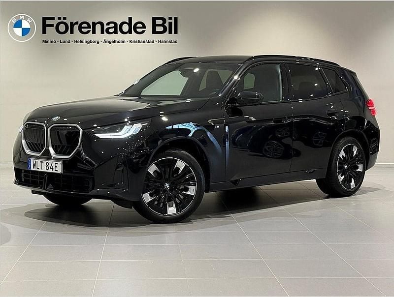 Svart Begagnad 2025 BMW X3 Comfort Edition SUV | 629 000 kr (Bra pris) - Bild 1/4