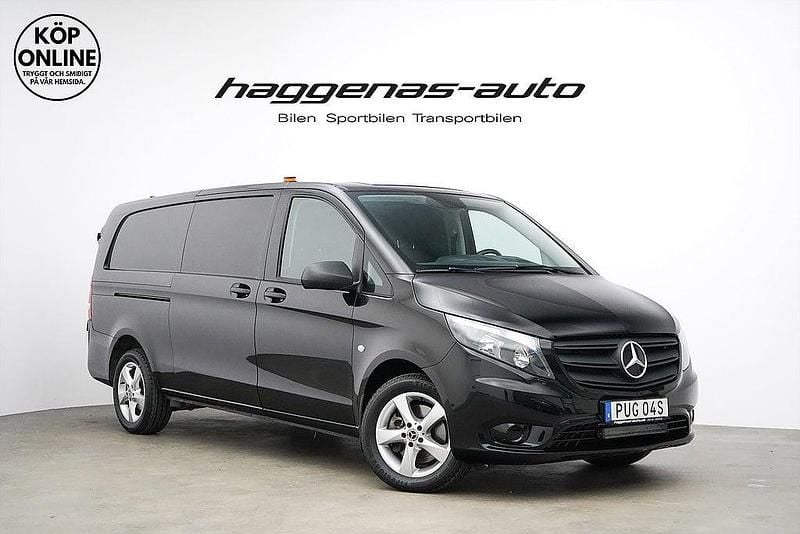 Svart Begagnad 2022 Mercedes Vito Van | 489 000 kr (Marknadspris) - Bild 1/4