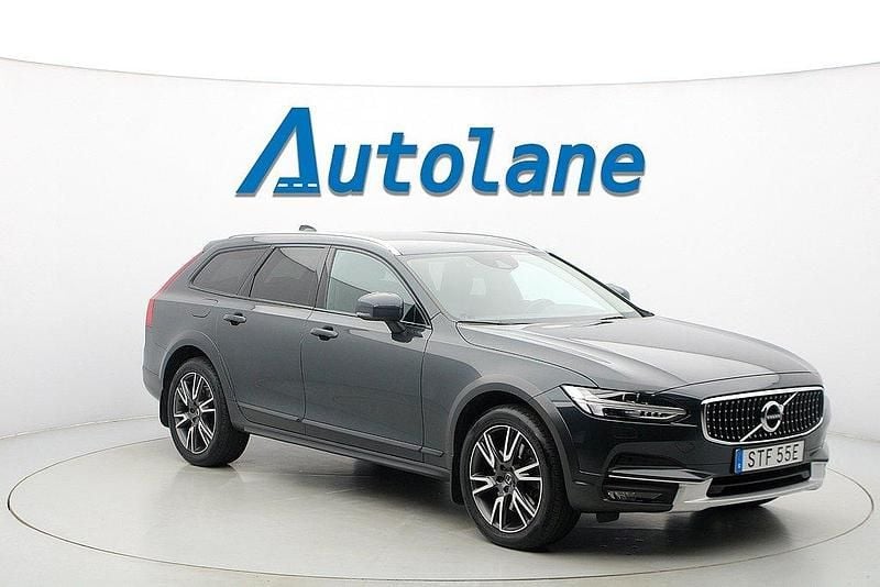 Savile grey Begagnad 2019 Volvo V90 CC Kombi | 269 900 kr (Marknadspris) - Bild 1/3