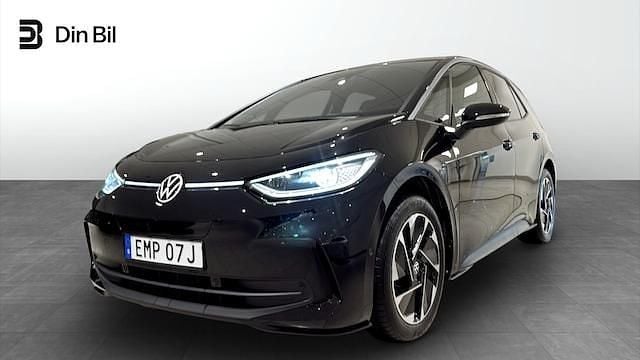 Svart Begagnad 2024 VW ID.3 Pro Performance Halvkombi | 429 900 kr - Bild 1/4