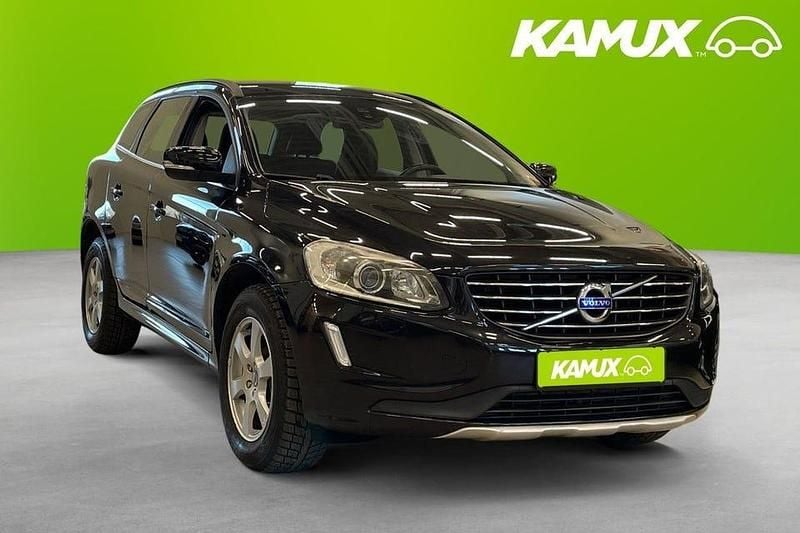 Begagnad Volvo XC60 Momentum 181 HK (133 kW) 2015 Svart SUV