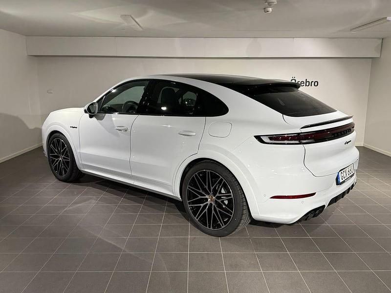 Ny Porsche Cayenne Edition 471 HK (346 kW) 2025 Carrara white metallic SUV