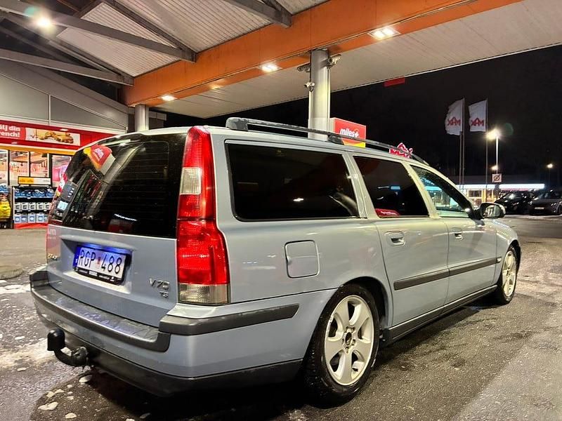 Begagnad Volvo V70 250 HK (183 kW) 2000 Kombi