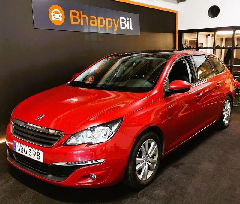 Mörkröd (röd) Begagnad 2015 Peugeot 308 Active Kombi | 43 900 kr (Superpris) - Bild 1/4