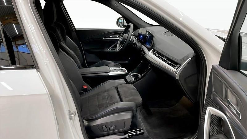 Begagnad BMW X1 M Sport 326 HK (239 kW) 2025 Vit SUV