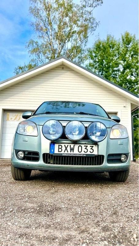 Grön Begagnad 2010 Skoda Fabia Kombi | 24 500 kr (Marknadspris) - Bild 1/4