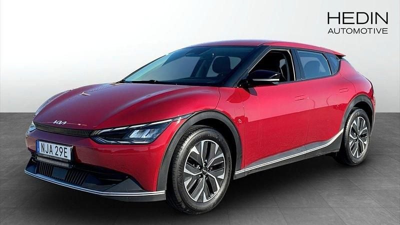 Röd (red) Begagnad 2024 Kia EV6 SUV | 419 900 kr (Superpris) - Bild 1/4