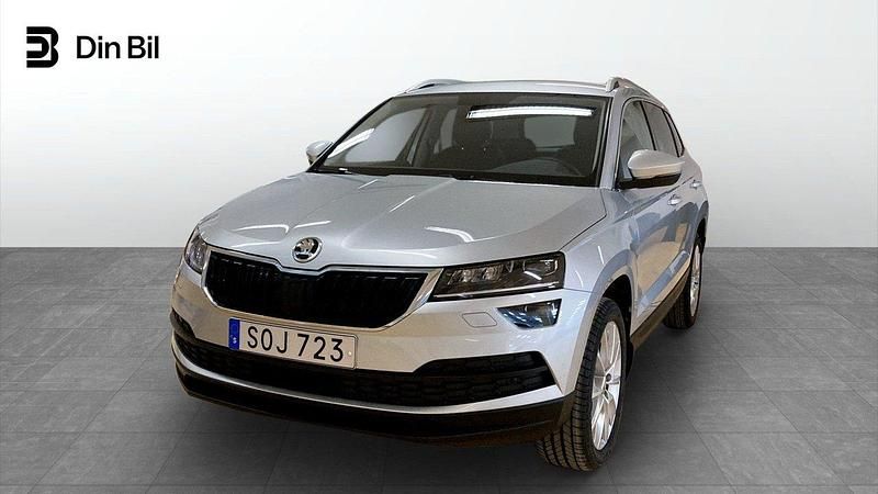Silver Begagnad 2018 Skoda Karoq Style SUV | 219 900 kr (Marknadspris) - Bild 1/4