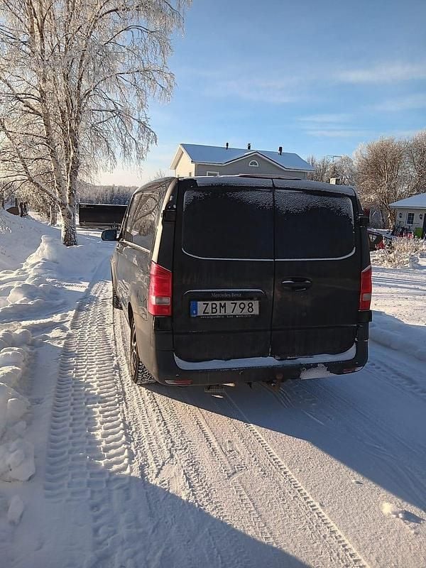 Begagnad Mercedes Vito 163 HK (119 kW) 2018 Svart Van