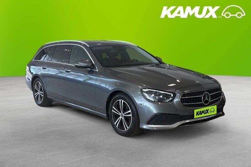 Grå Begagnad 2022 Mercedes E220 Avantgarde Kombi | 349 800 kr (Superpris) - Bild 1/3