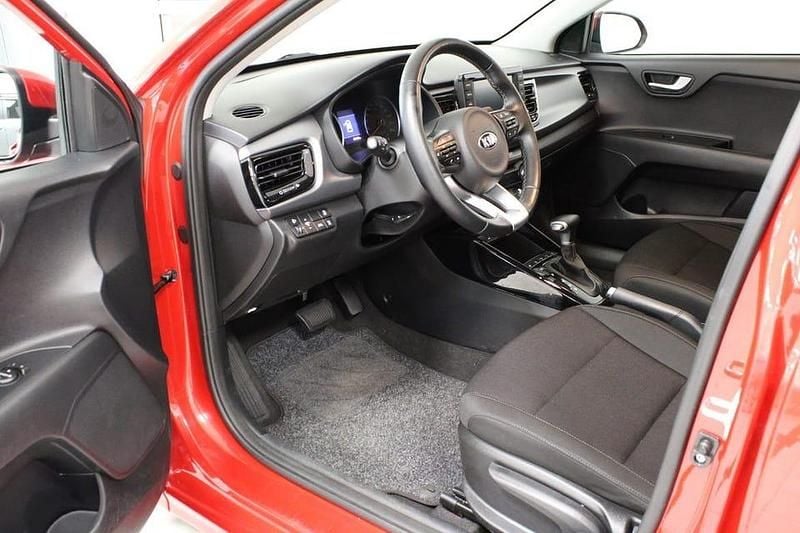 Begagnad Kia Rio 121 HK (88 kW) 2020 Röd