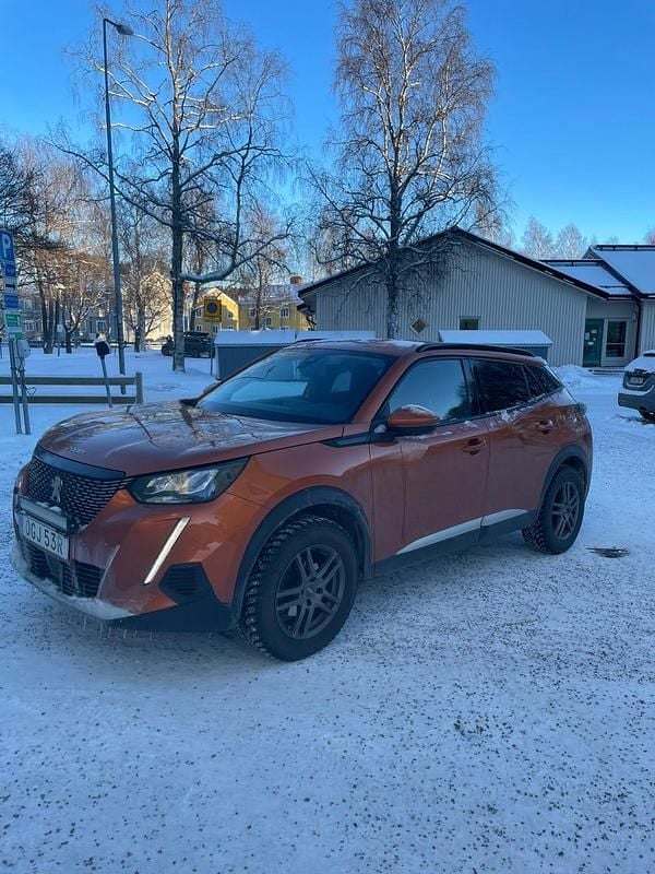 Begagnad Peugeot 2008 131 HK (96 kW) 2021 SUV