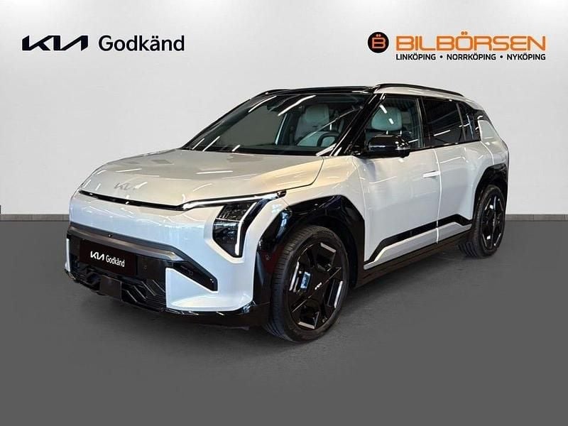 Ivory silver metallic Begagnad 2024 Kia EV3 GT-Line SUV | 539 900 kr (Dyr) - Bild 1/4