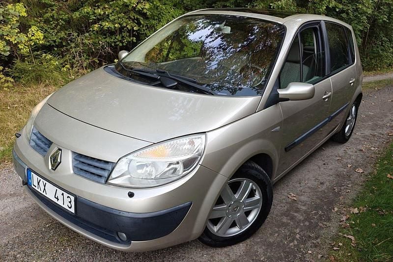 Ljusgrå (grå) Begagnad 2007 Renault Scénic II Minibuss | 44 600 kr (Marknadspris) - Bild 1/4