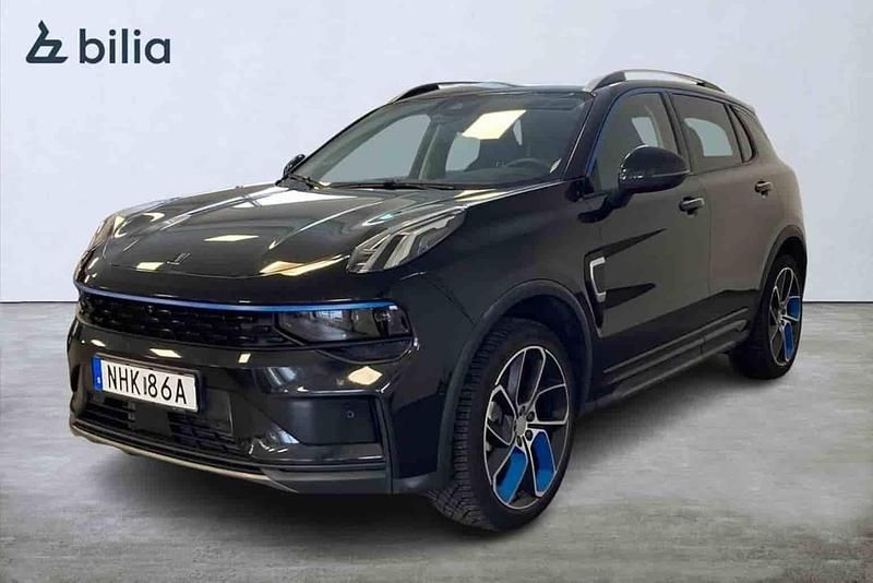 Svart Begagnad 2022 Lynk & Co 01 SUV | 294 900 kr - Bild 1/1
