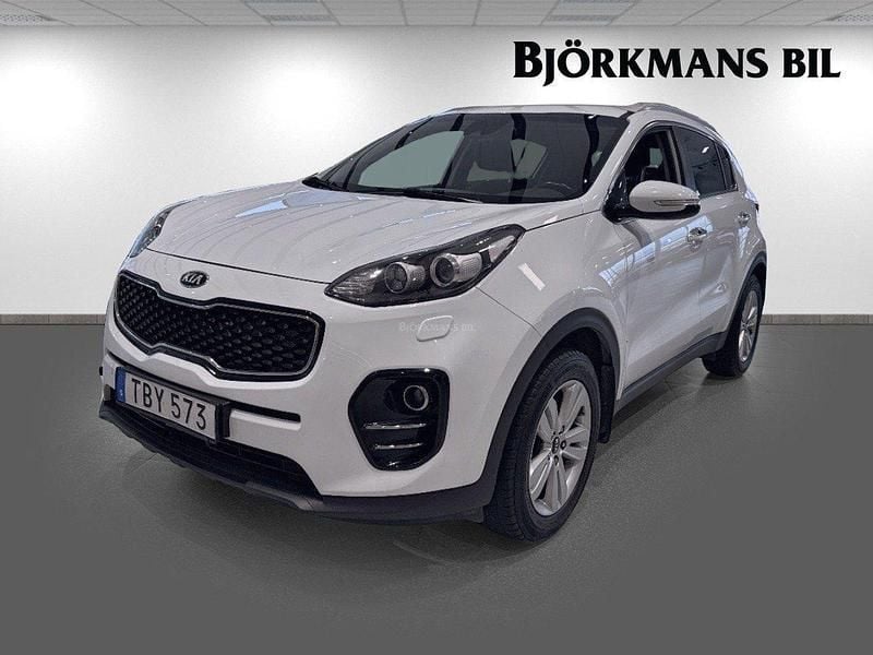 Vit Begagnad 2016 Kia Sportage Comfort SUV | 149 000 kr (Marknadspris) - Bild 1/4