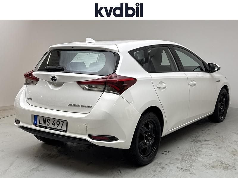 Begagnad Toyota Auris Hybrid 2016 Vit