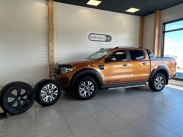 Orange Begagnad 2019 Ford Ranger Pickup | 323 750 kr (Marknadspris) - Bild 1/4