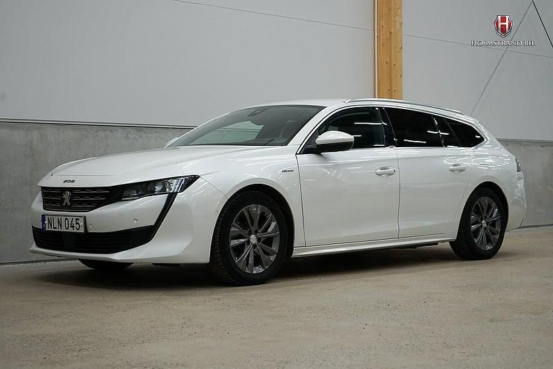 Begagnad Peugeot 508 SW Allure 181 HK (133 kW) 2021 Vit Kombi
