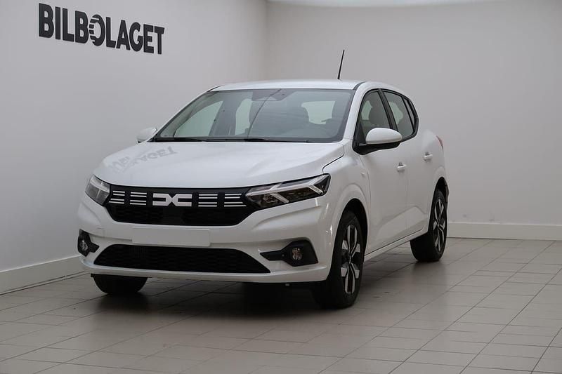 Vit Ny 2025 Dacia Sandero Halvkombi | 223 900 kr (Marknadspris) - Bild 1/4