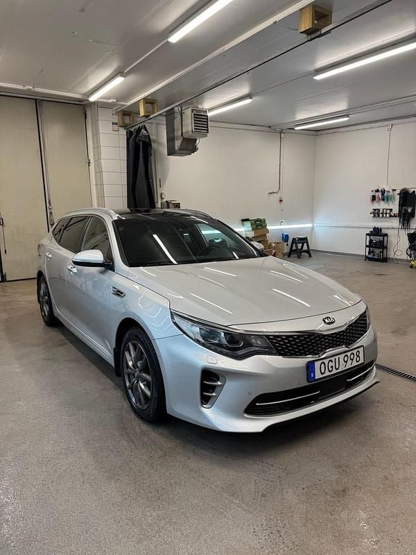 Begagnad 2017 Kia Optima GT-Line Kombi | 141 000 kr (Bra pris) - Bild 1/4
