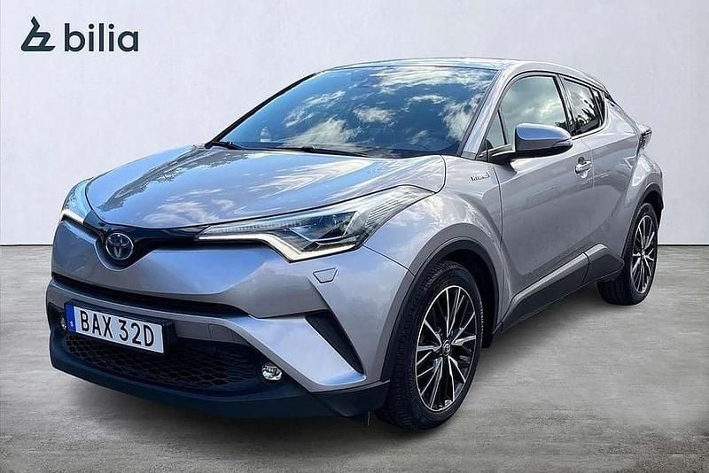 Grå Begagnad 2019 Toyota C-HR Executive SUV | 229 900 kr (Marknadspris) - Bild 1/3