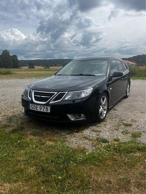 Svart Begagnad 2008 Saab 9-3 Vector Kombi | 22 000 kr (Bra pris) - Bild 1/4