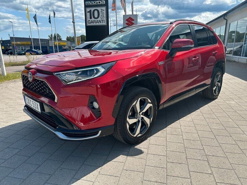 Röd Begagnad 2021 Toyota RAV4 Hybrid Edition SUV | 369 000 kr (Marknadspris) - Bild 1/4
