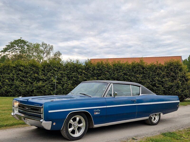 Blå Begagnad 1968 Plymouth Fury | 269 000 kr - Bild 1/4