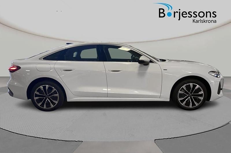 Ny Audi A5 Comfort 303 HK (222 kW) 2025 Vit Sportkupé