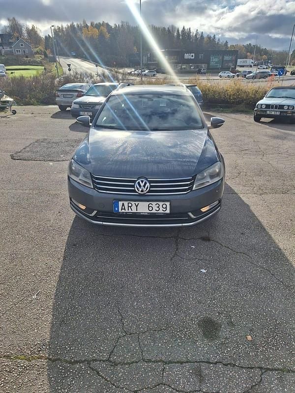 Begagnad VW Passat 160 HK (117 kW) 2011 Kombi
