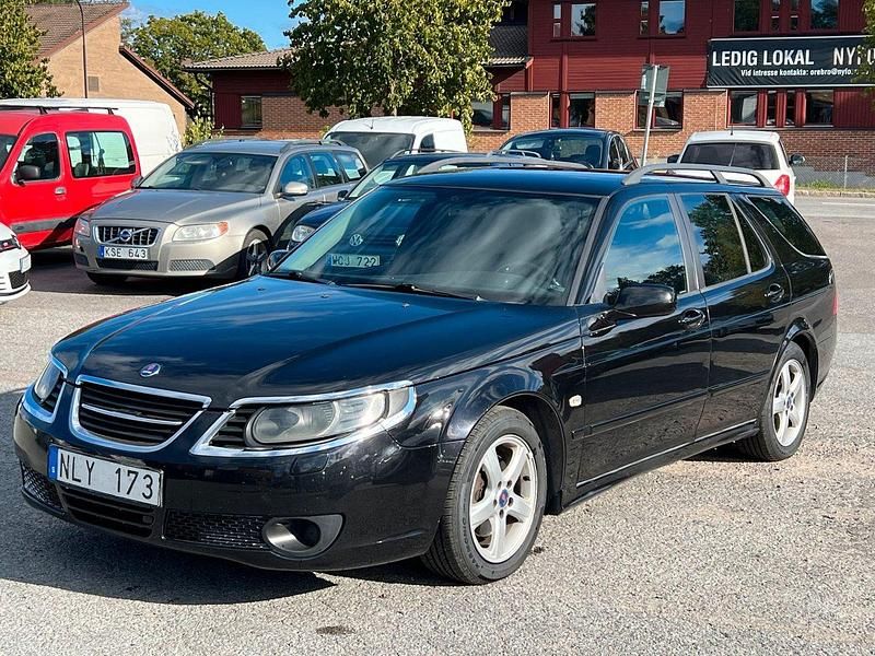 Svart Begagnad 2007 Saab 9-5 Kombi | 34 900 kr (Lite dyr) - Bild 1/4