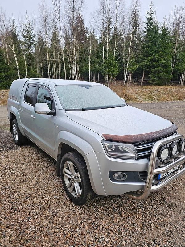 Begagnad VW Amarok 180 HK (132 kW) 2015 Silver Pickup