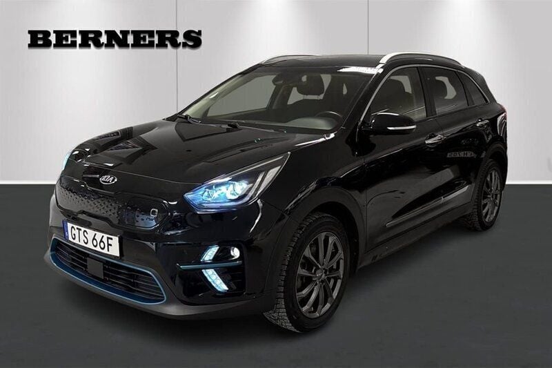 Svart Begagnad 2021 Kia e-Niro 2 SUV | 228 900 kr (Superpris) - Bild 1/4
