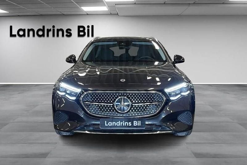 Begagnad Mercedes E300 Advanced Plus 313 HK (230 kW) 2024 Grafitgrå metallic Kombi