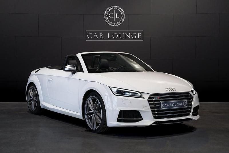 Ibisvit Begagnad 2017 Audi TT Roadster Cab | 409 000 kr - Bild 1/4