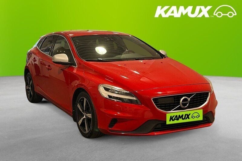 Röd Begagnad 2018 Volvo V40 R-Design Kombi | 179 700 kr (Marknadspris) - Bild 1/4