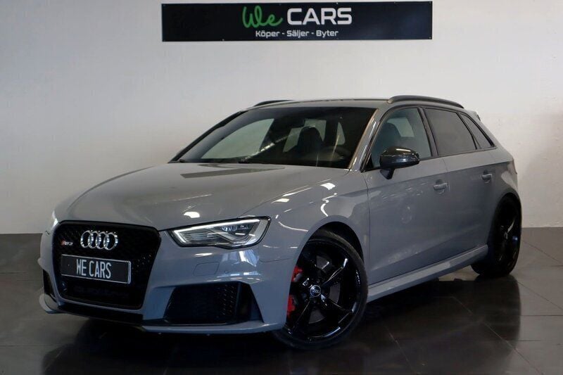 Begagnad 2016 Audi RS3 Sport Halvkombi | 349 900 kr - Bild 1/4