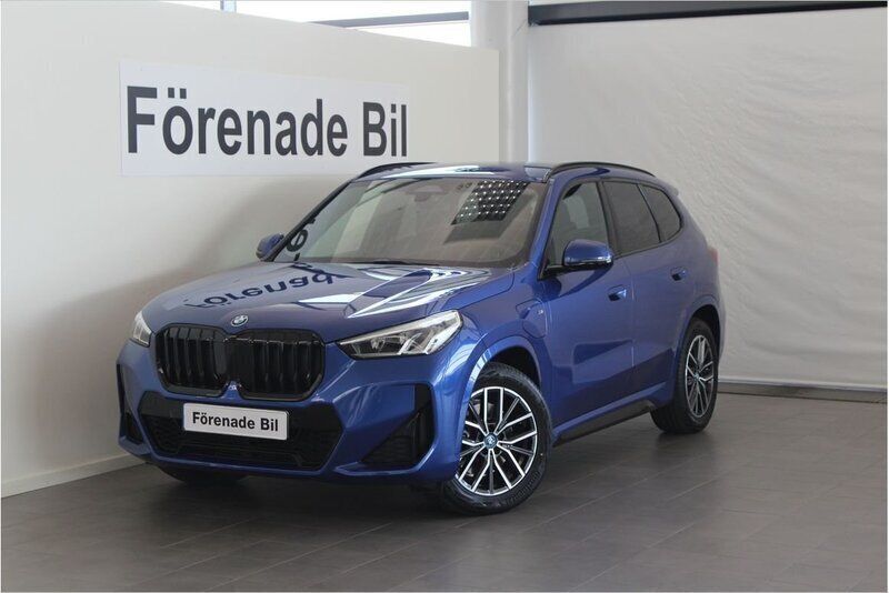 Begagnad 2024 BMW X1 M Sport SUV | 569 000 kr - Bild 1/4