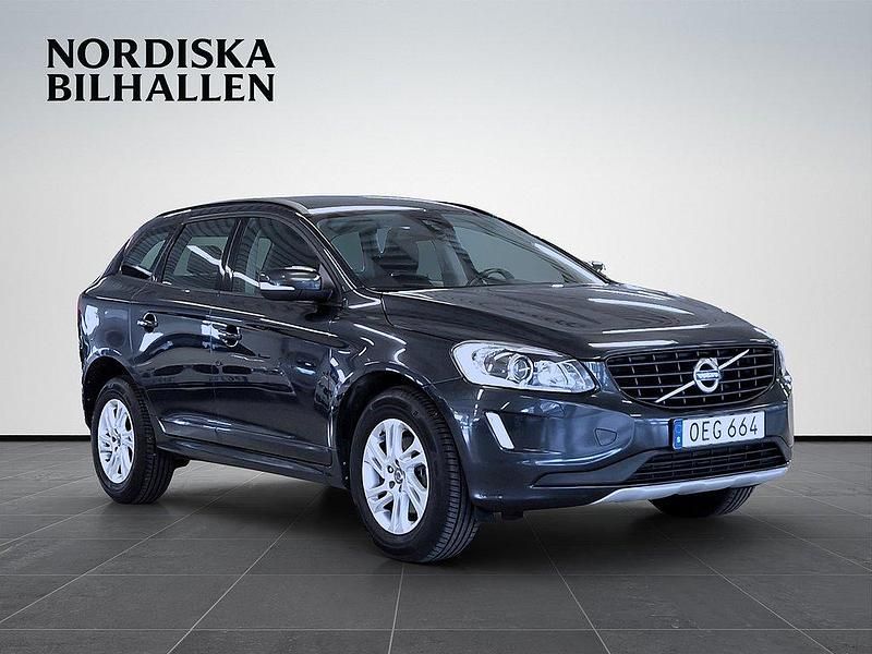 Grå Begagnad 2016 Volvo XC60 Standard SUV | 164 795 kr (Marknadspris) - Bild 1/4