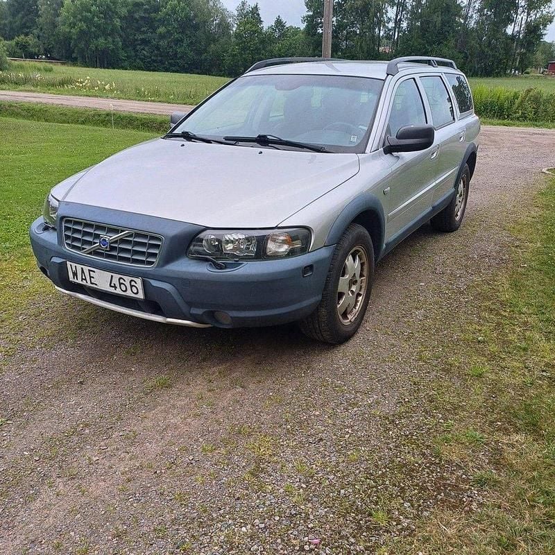 Begagnad 2004 Volvo XC70 SUV | 23 500 kr (Bra pris) - Bild 1/4