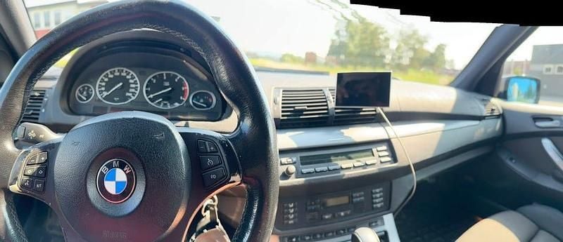 Begagnad BMW X5 218 HK (160 kW) 2006 Grå SUV